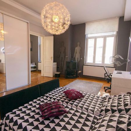 Apartment Luni Rijeka Buitenkant foto