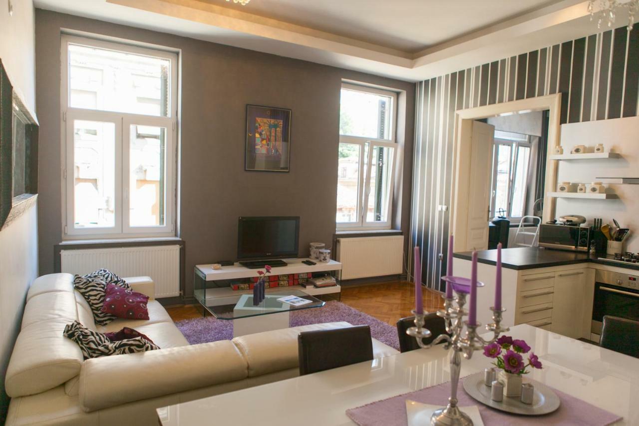 Apartment Luni Rijeka Buitenkant foto