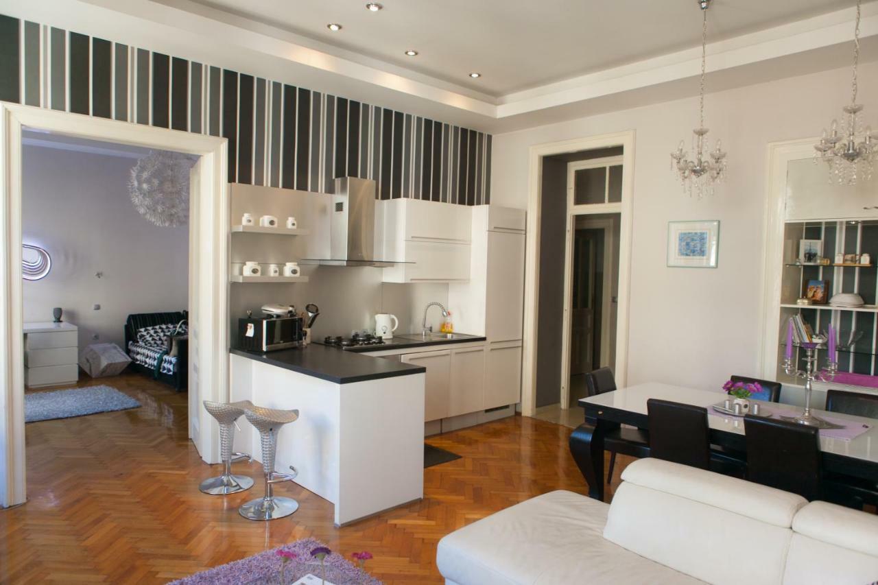Apartment Luni Rijeka Buitenkant foto